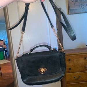 Lauren Conrad crossbody bag